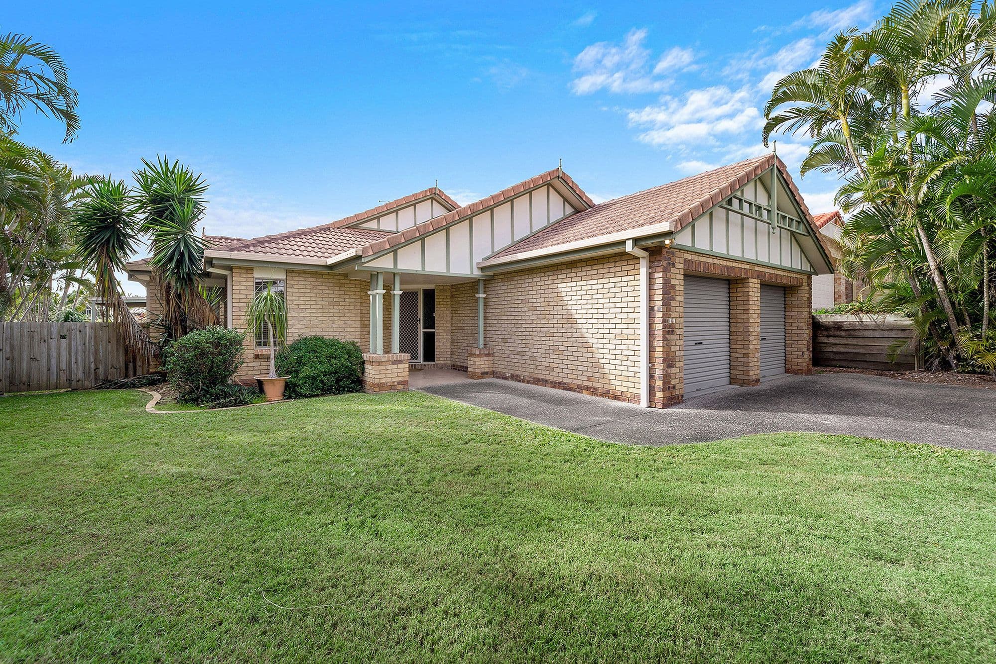 27 Marina Court, Eatons Hill QLD 4037, Eatons Hill - Image 1
