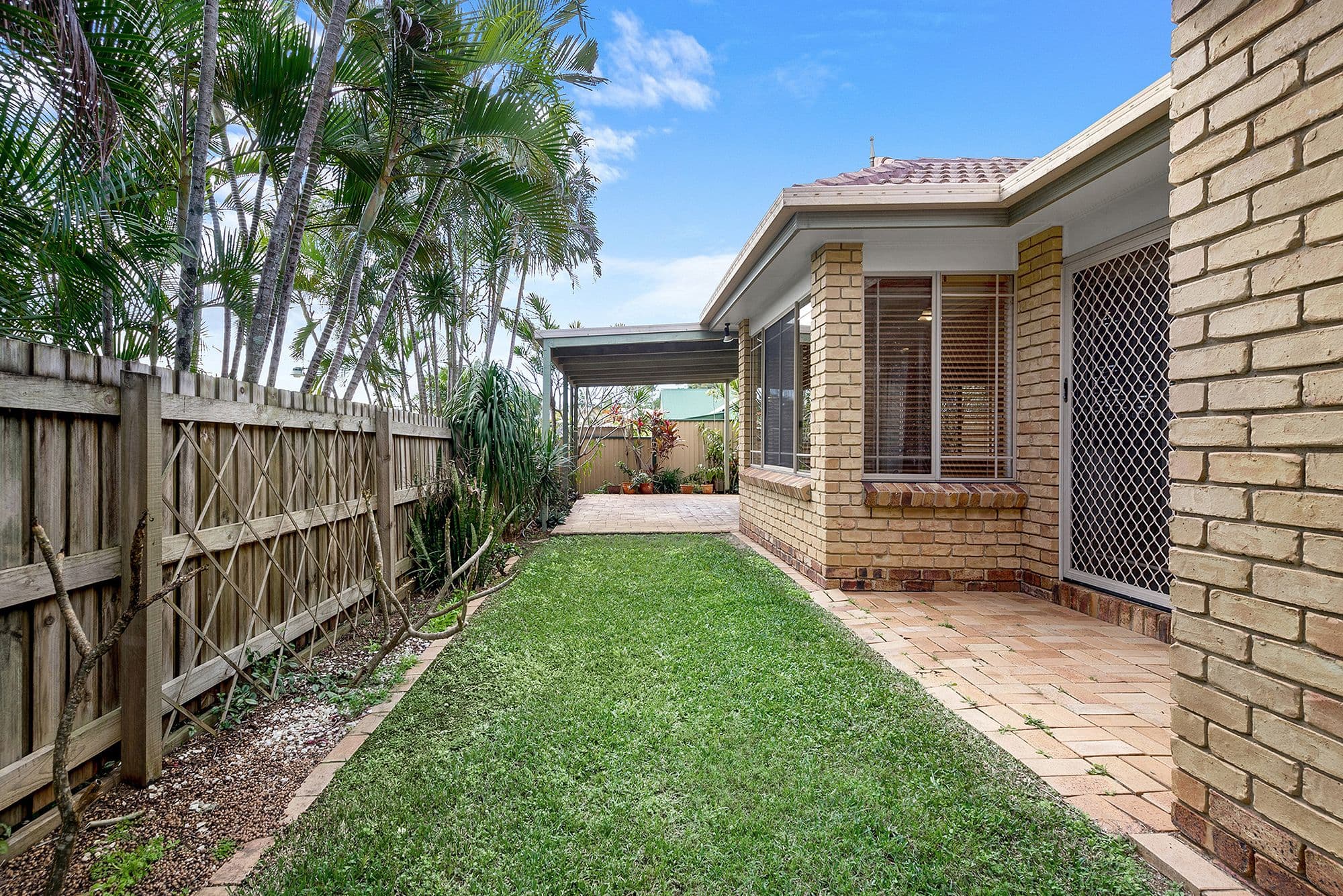 27 Marina Court, Eatons Hill QLD 4037, Eatons Hill - Thumbnail 3