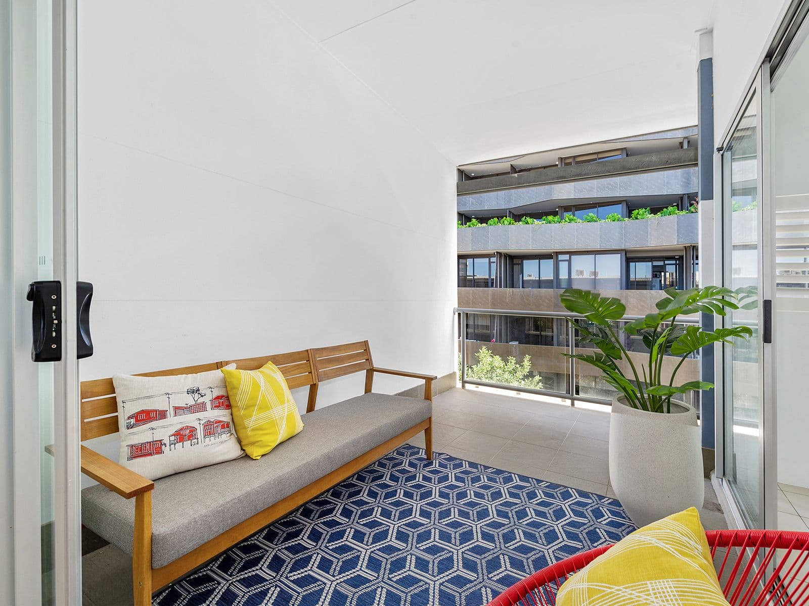 1 Ella Street, Newstead QLD 4006, Newstead - Thumbnail 2