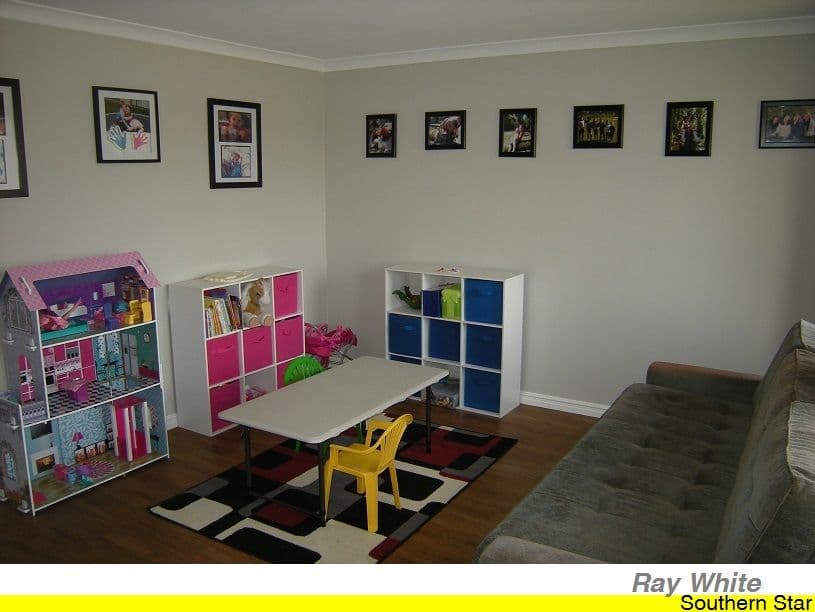 30 Fallon Place, SEVILLE GROVE WA 6112, Seville Grove - Thumbnail 3