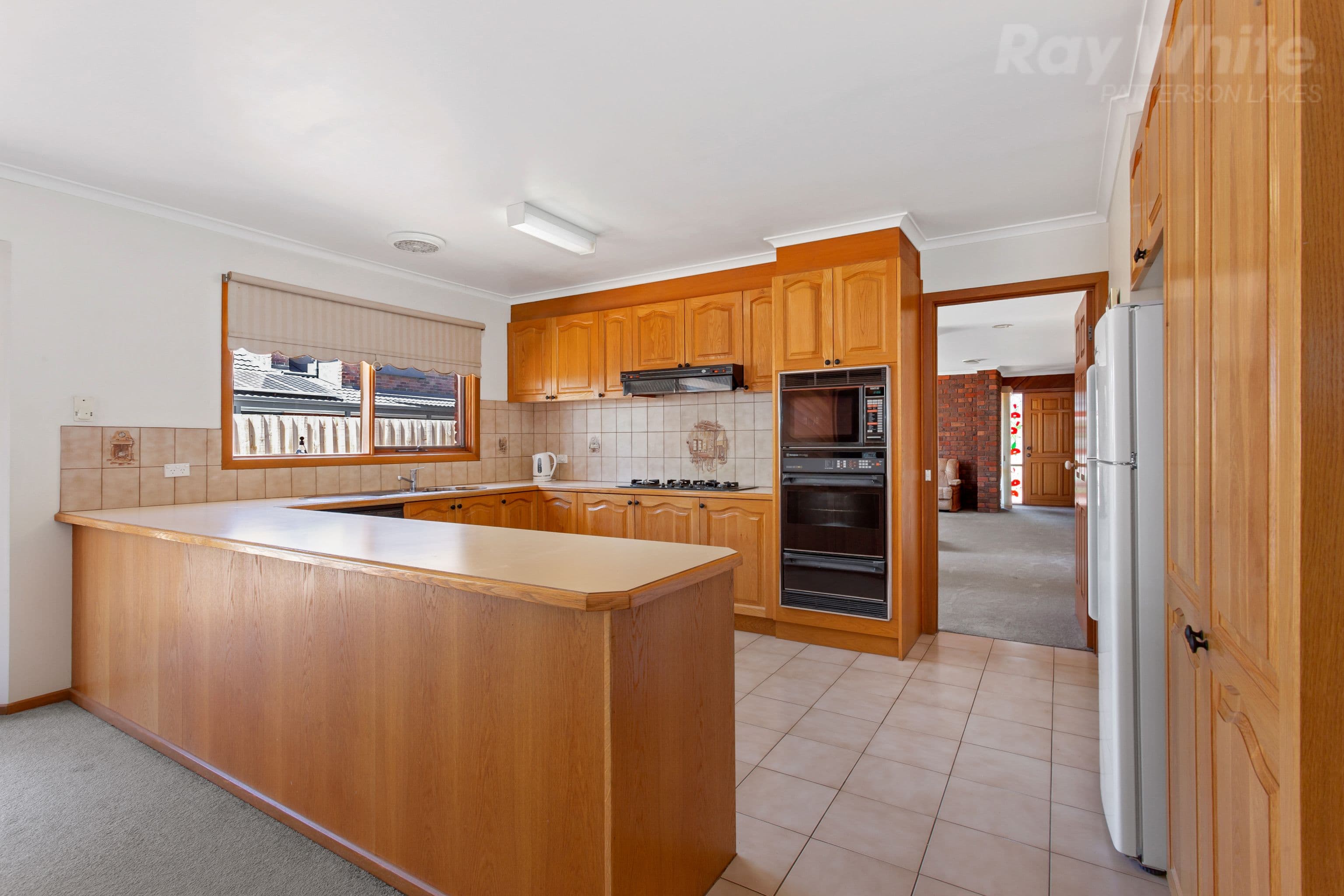6 Beachcomber Court, Patterson Lakes VIC 3197, Patterson Lakes - Thumbnail 2