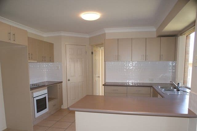 13 Diamond Sand Drive, UPPER COOMERA QLD 4209, Upper Coomera - Thumbnail 2