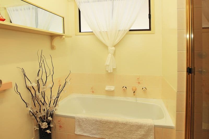 135 McMahons Road, NORTH NOWRA NSW 2541, North Nowra - Thumbnail 8