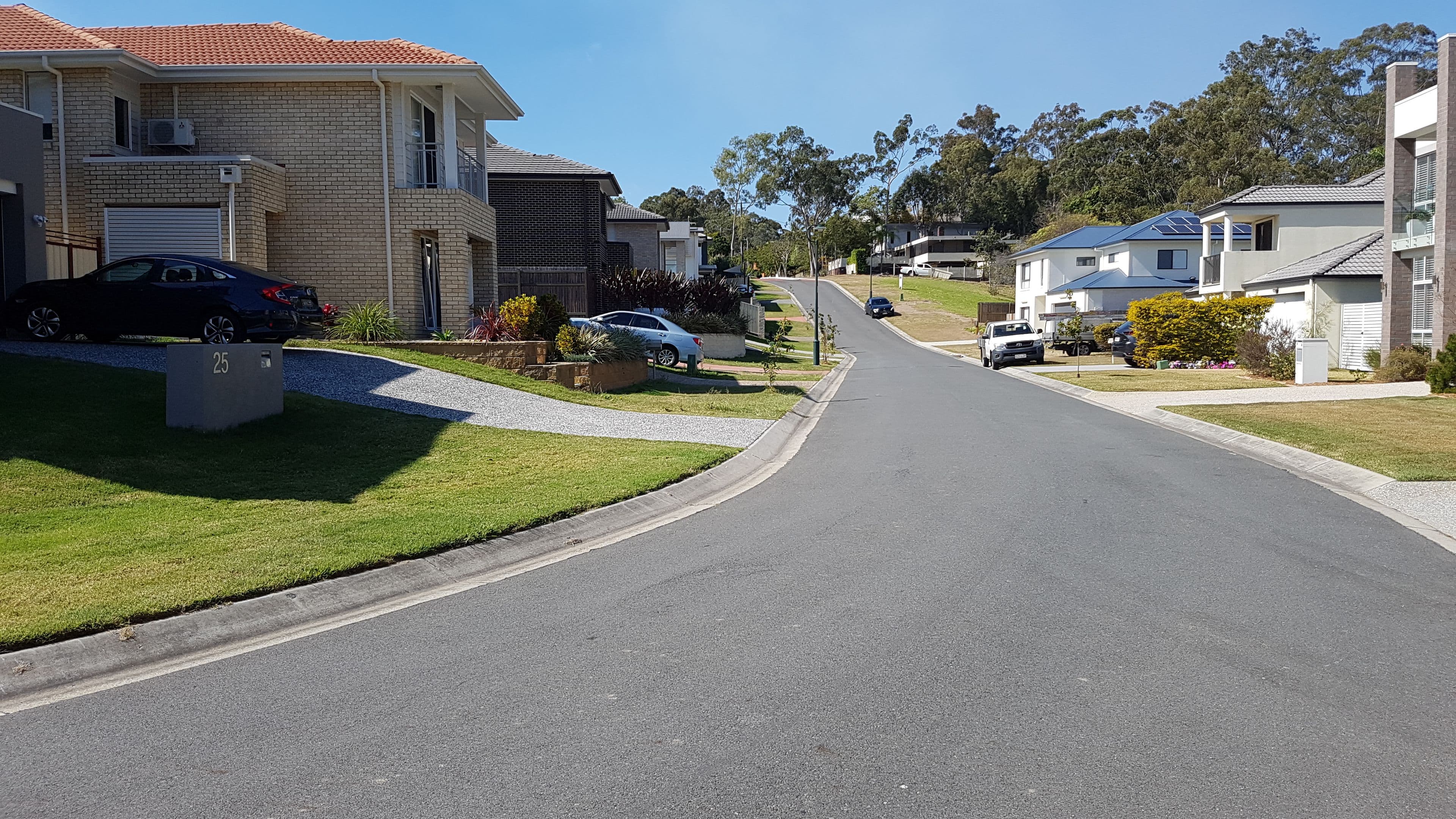 22 Mizen Place, Holland Park West QLD 4121, Holland Park West - Thumbnail 6