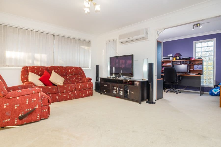 100 Coach Rd West, MORAYFIELD QLD 4506, Morayfield - Image 1
