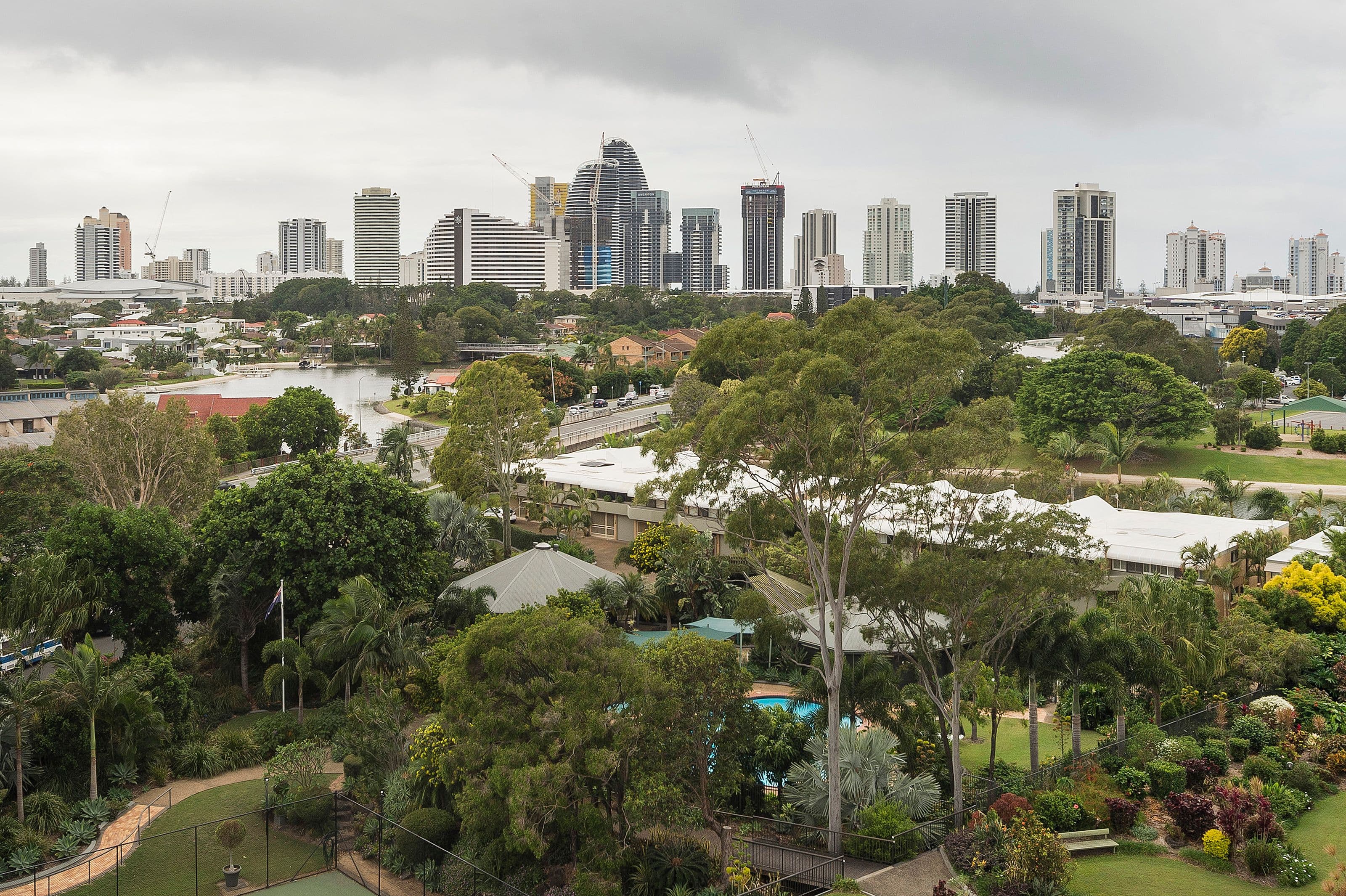 56 Hooker Boulevard, Mermaid Waters QLD 4218, Mermaid Waters - Thumbnail 4