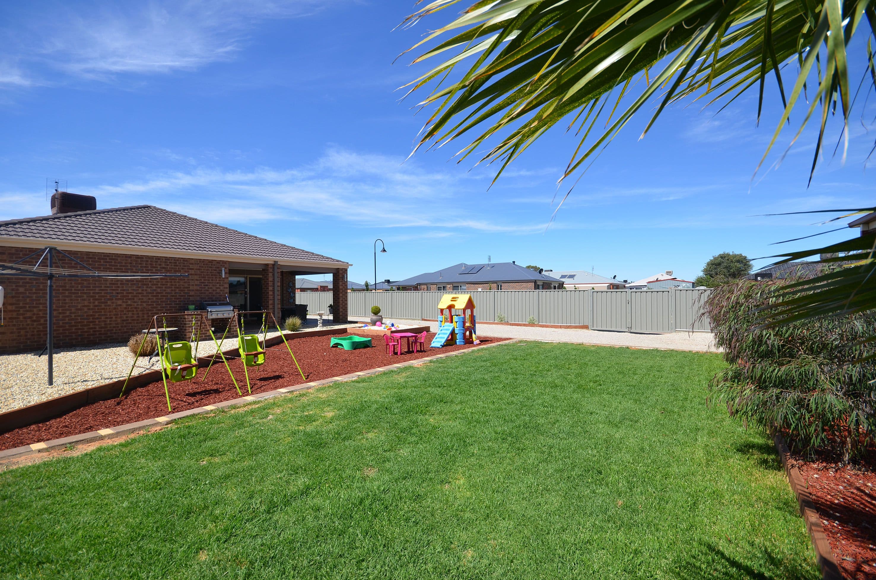 22 Lynch Drive, Echuca VIC 3564, Echuca - Thumbnail 2