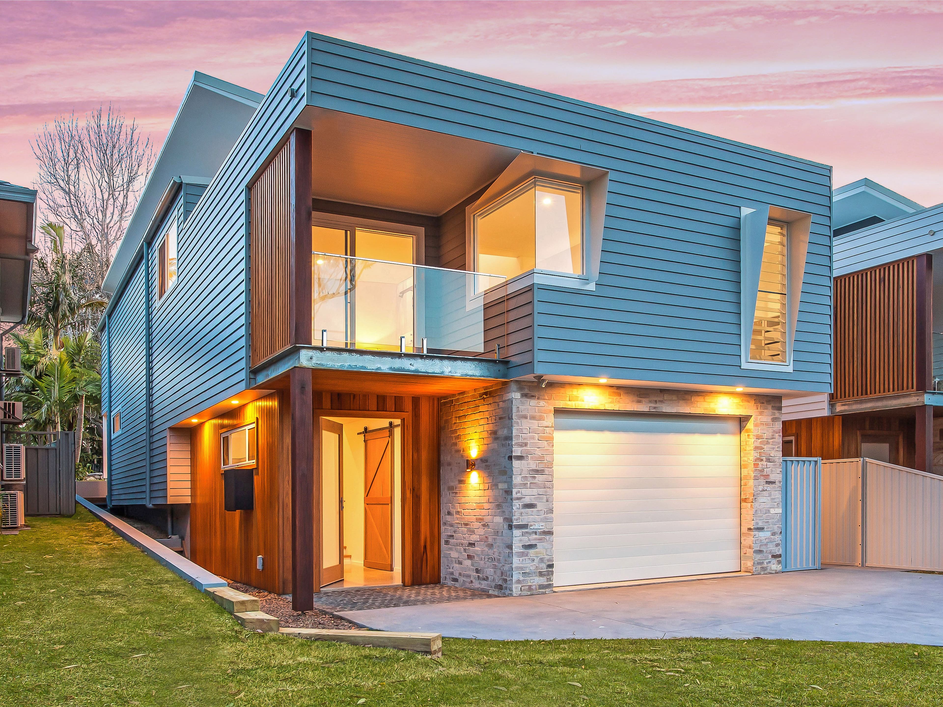 12 Longview Crescent, Stanwell Tops - Image 1