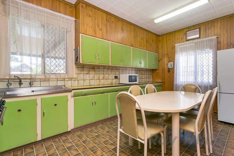 12 Carlton Street, Oaklands Park SA 5046, Oaklands Park - Thumbnail 2