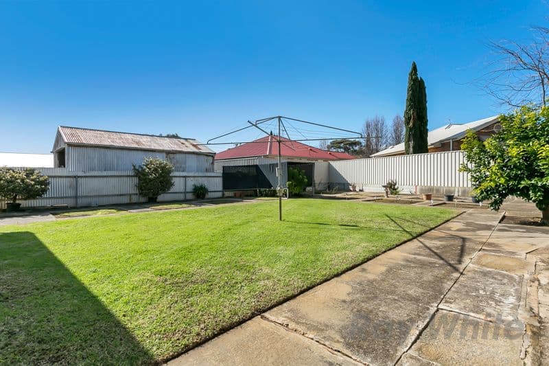 12 Carlton Street, Oaklands Park SA 5046, Oaklands Park - Thumbnail 4