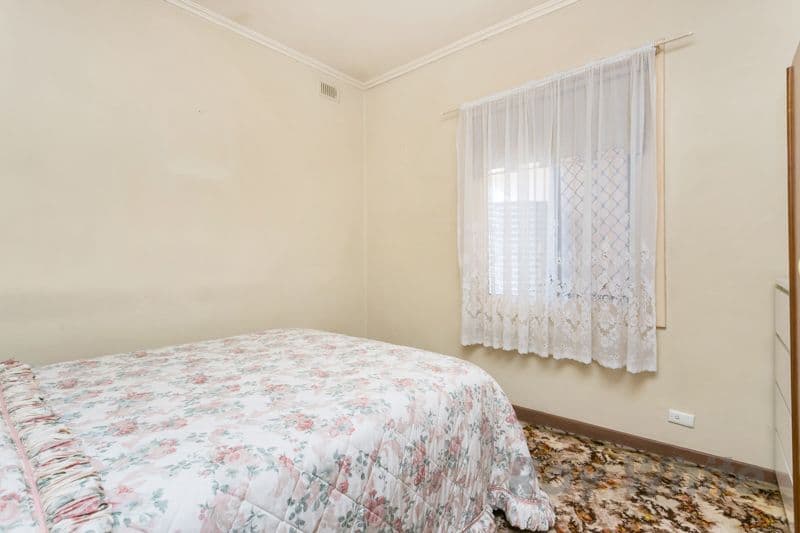 12 Carlton Street, Oaklands Park SA 5046, Oaklands Park - Thumbnail 6