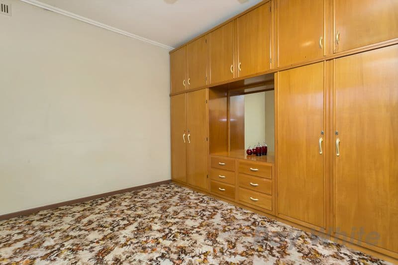 12 Carlton Street, Oaklands Park SA 5046, Oaklands Park - Thumbnail 7