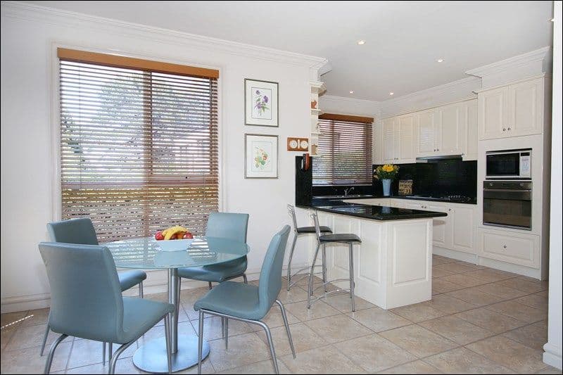 88 Sunnybrook Drive, WHEELERS HILL VIC 3150, Wheelers Hill - Thumbnail 4