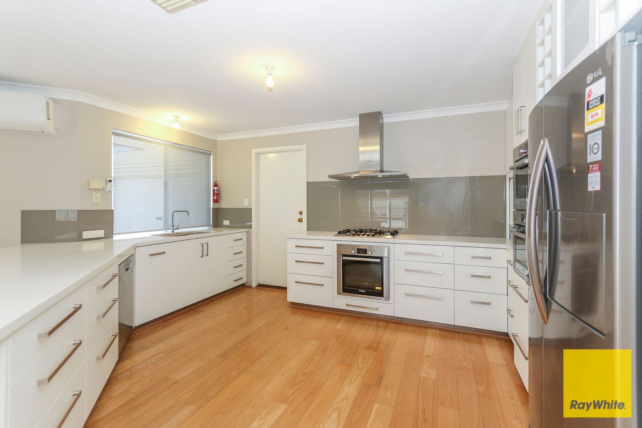 117 Seacrest Drive, Sorrento WA 6020, Sorrento - Thumbnail 2