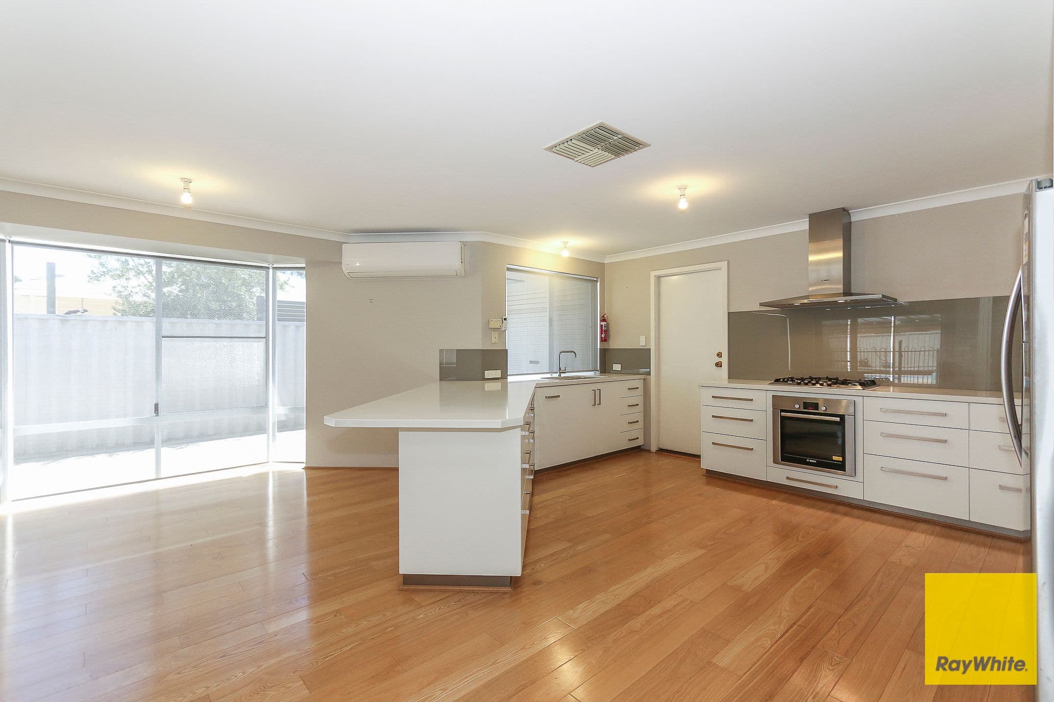 117 Seacrest Drive, Sorrento WA 6020, Sorrento - Thumbnail 3