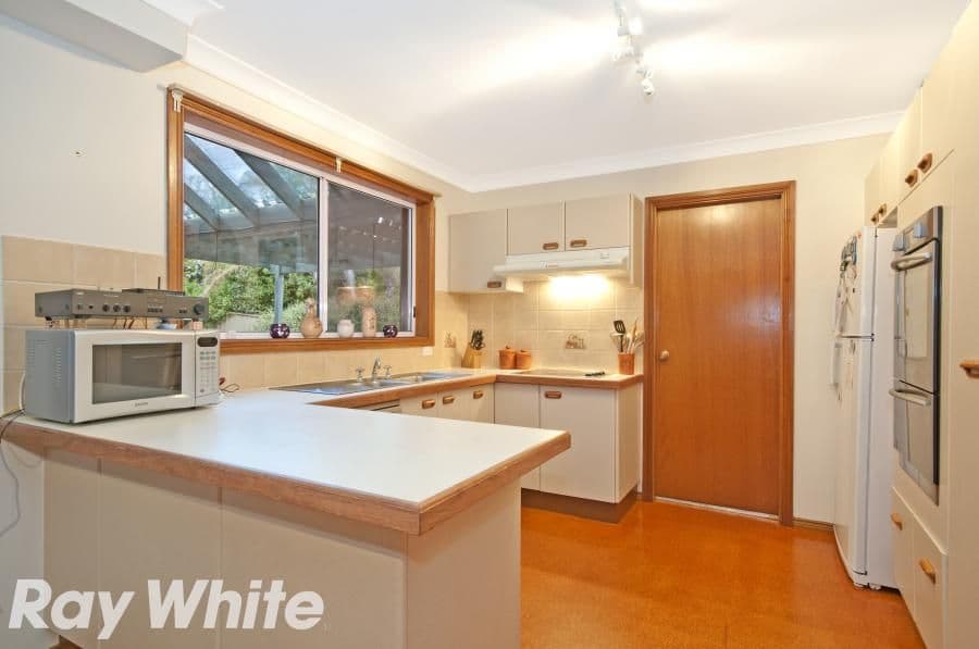 13 Carmel Close, BAULKHAM HILLS NSW 2153, Baulkham Hills - Thumbnail 2