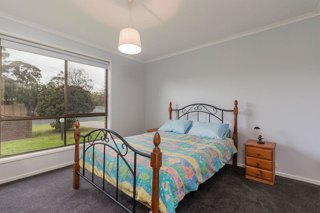 1 Helms Street, Newcomb VIC 3219, Newcomb - Thumbnail 5