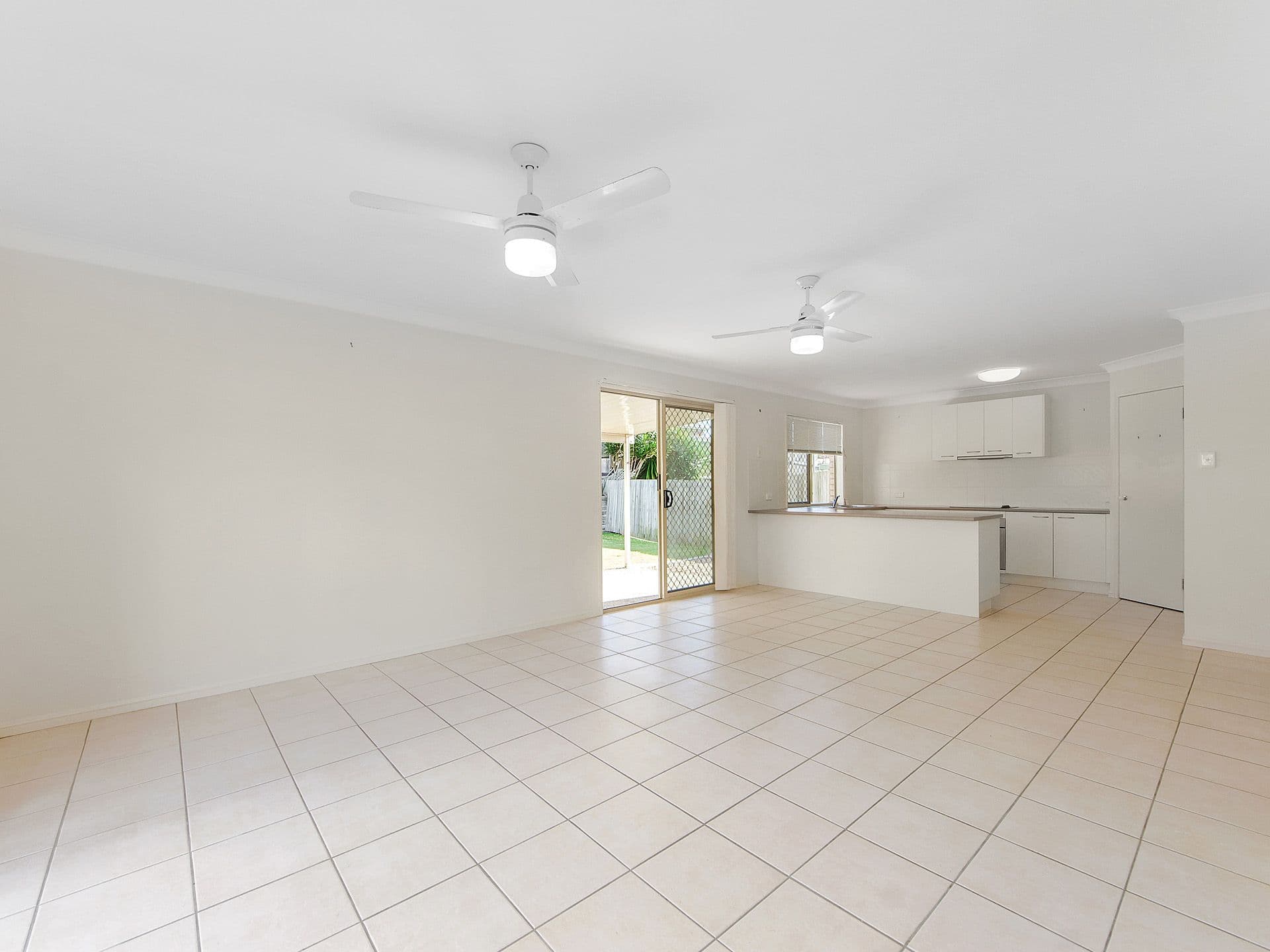 41 Lancelot Crescent, Ormeau QLD 4208, Ormeau - Thumbnail 3