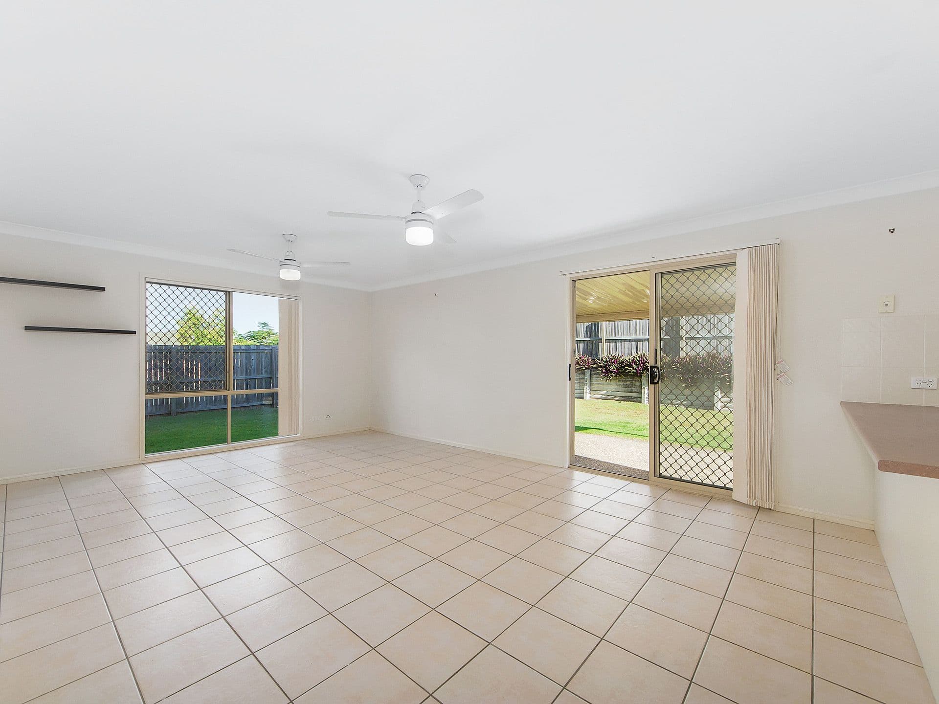 41 Lancelot Crescent, Ormeau QLD 4208, Ormeau - Thumbnail 4