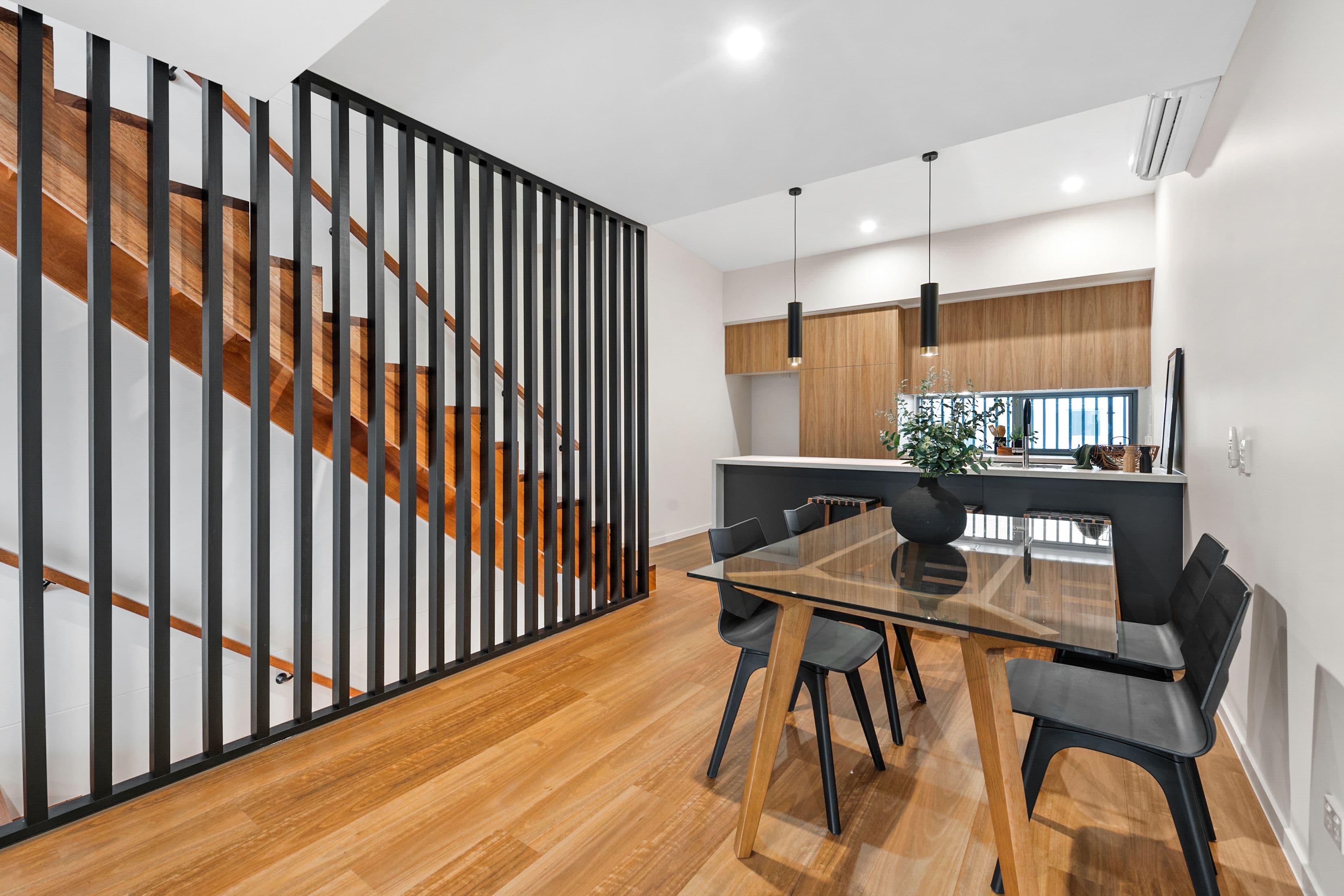 35 Gort Crescent, Stafford QLD 4053, Stafford - Thumbnail 2