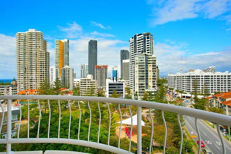 35 'Capricornia' 121 Surf Parade, Broadbeach QLD 4218, Broadbeach - Thumbnail 3