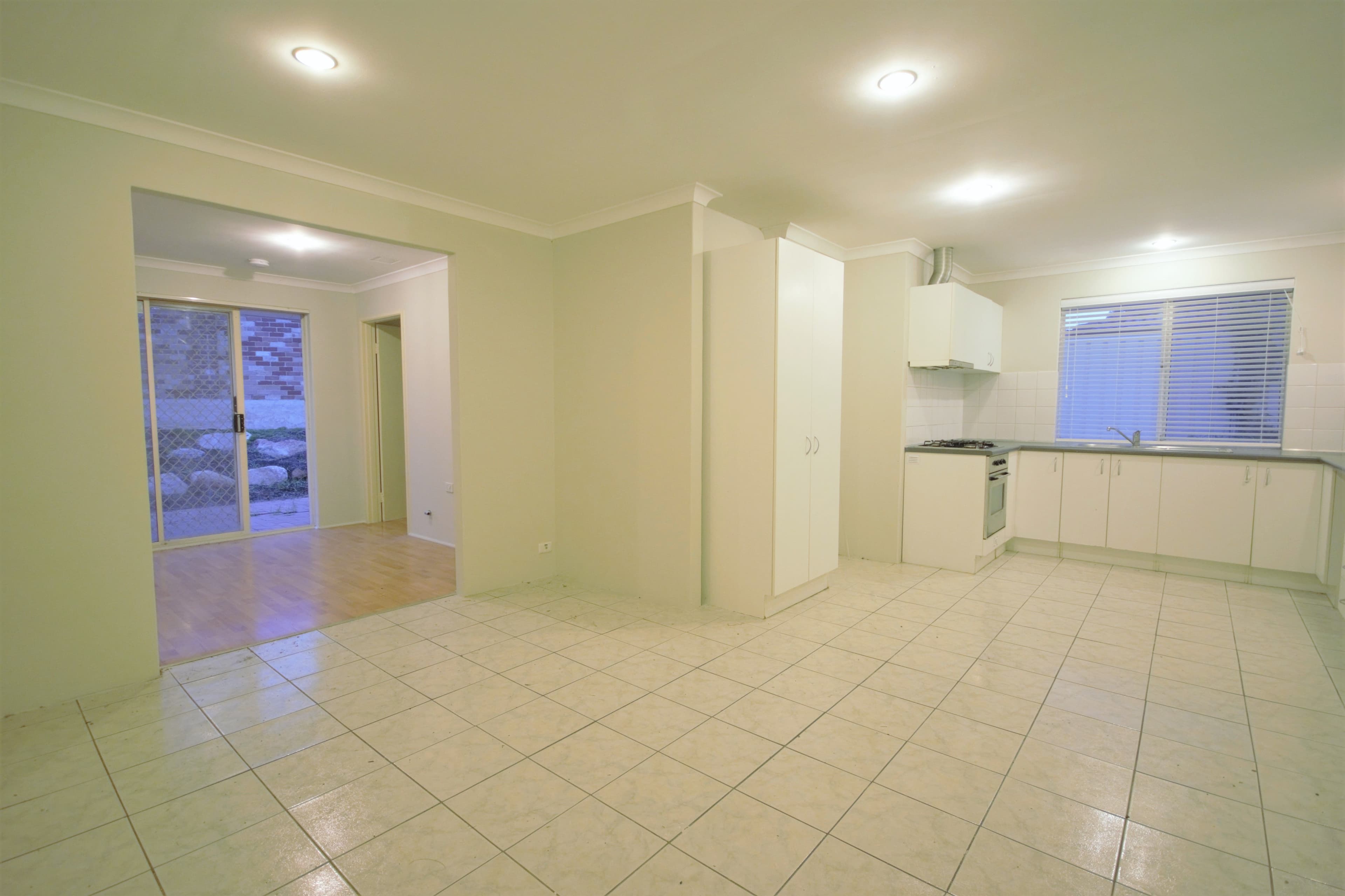 18 Rheingold Place, Mirrabooka WA 6061, Mirrabooka - Thumbnail 4