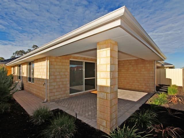 10 Middle Parkway, CANNING VALE WA 6155, Canning Vale - Thumbnail 4
