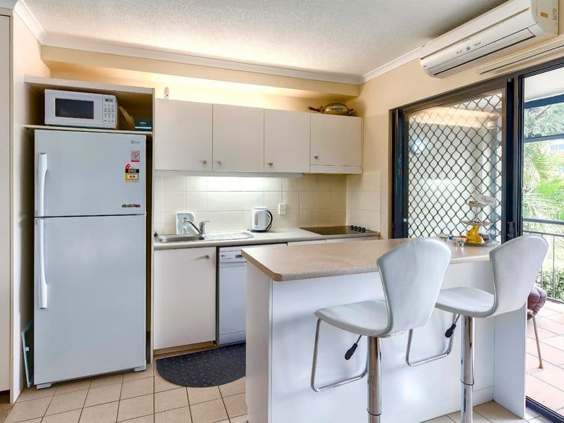 5 Heidelberg Street, EAST BRISBANE QLD 4169, East Brisbane - Thumbnail 4