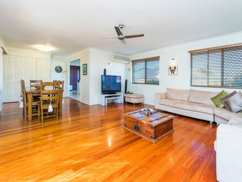 3 O'Grady Drive, Paradise Point QLD 4216, Paradise Point - Thumbnail 3