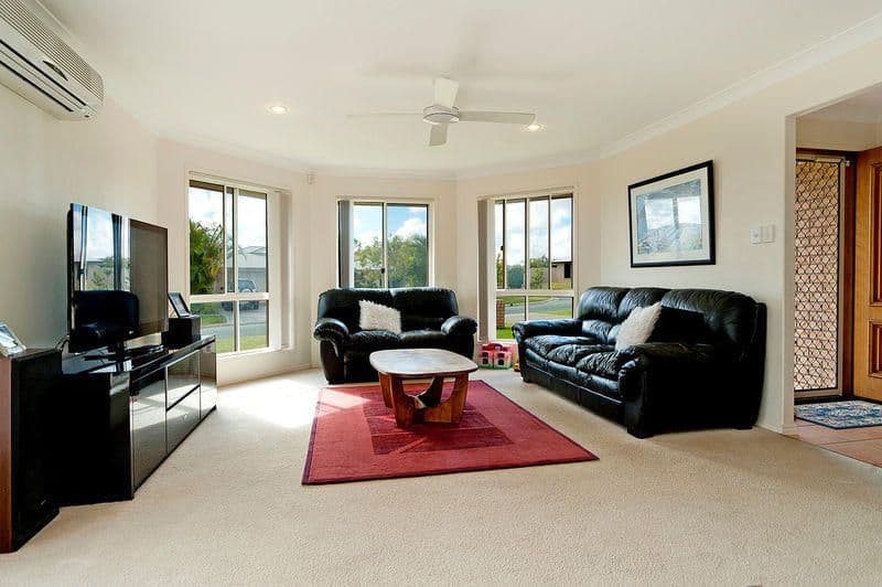 5 Floribunda Place, ORMEAU QLD 4208, Ormeau - Thumbnail 4