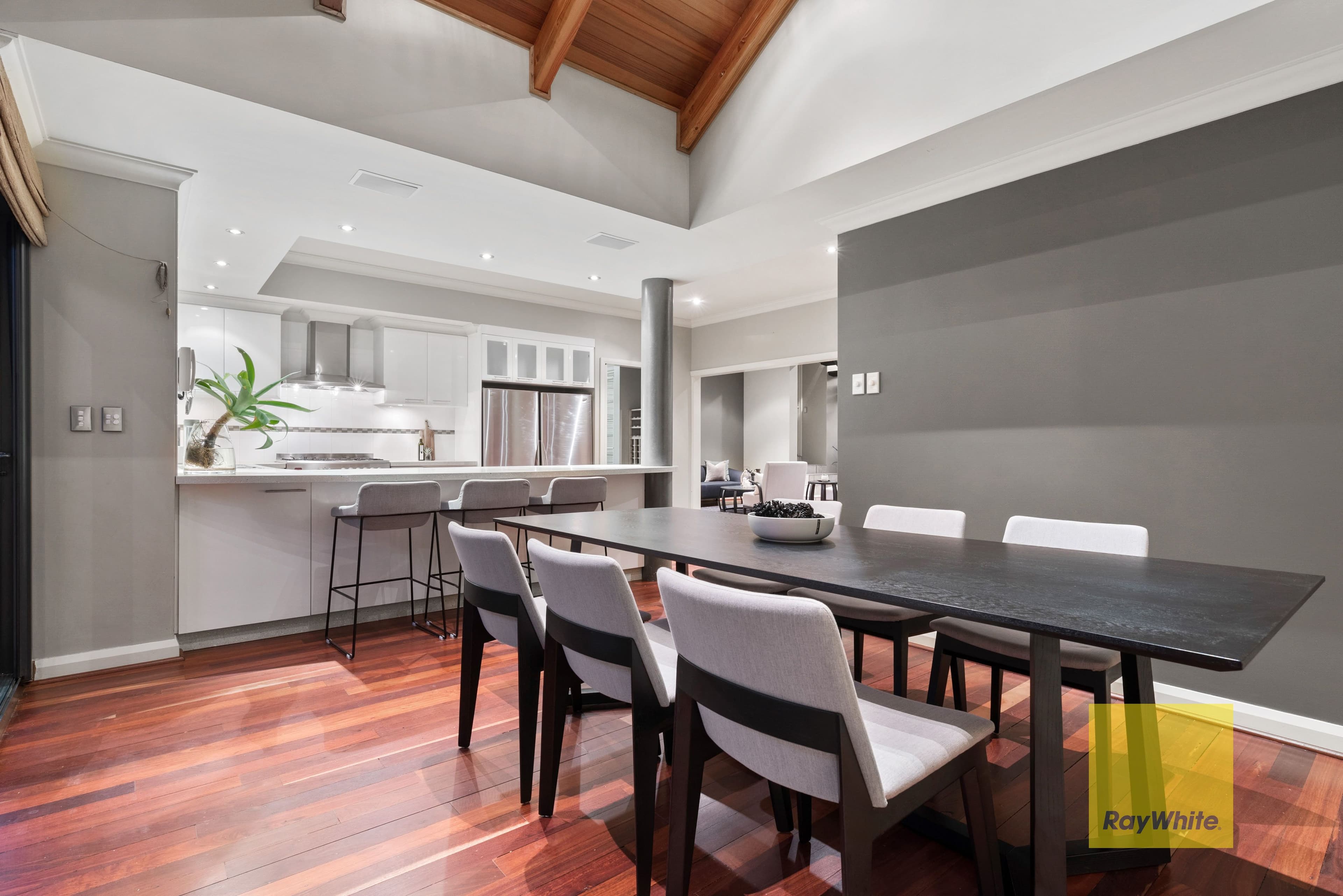7 Martin Road, Sorrento WA 6020, Sorrento - Thumbnail 8