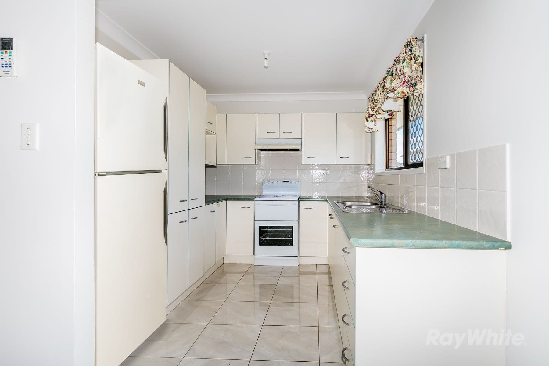 3 Elaroo Street, Marsden QLD 4132, Marsden - Thumbnail 3