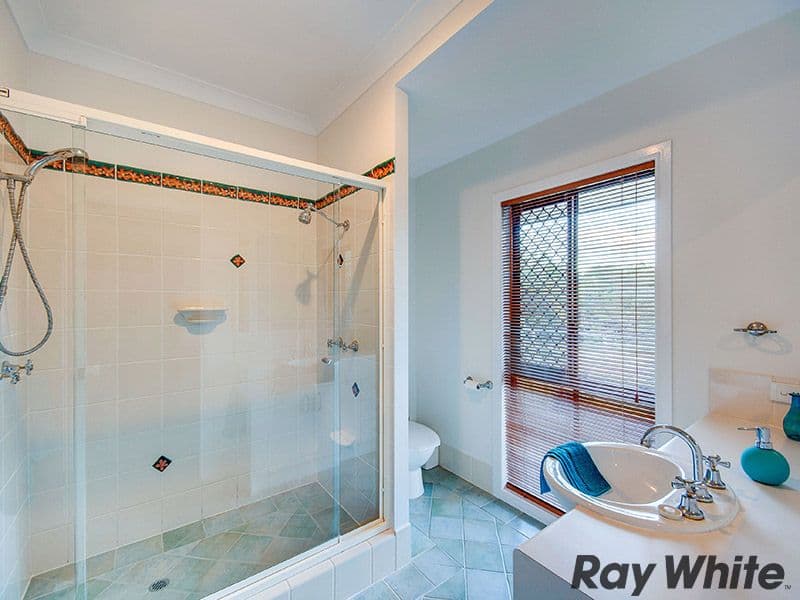 19 Steiler Court, BUNYA QLD 4055, Bunya - Thumbnail 7