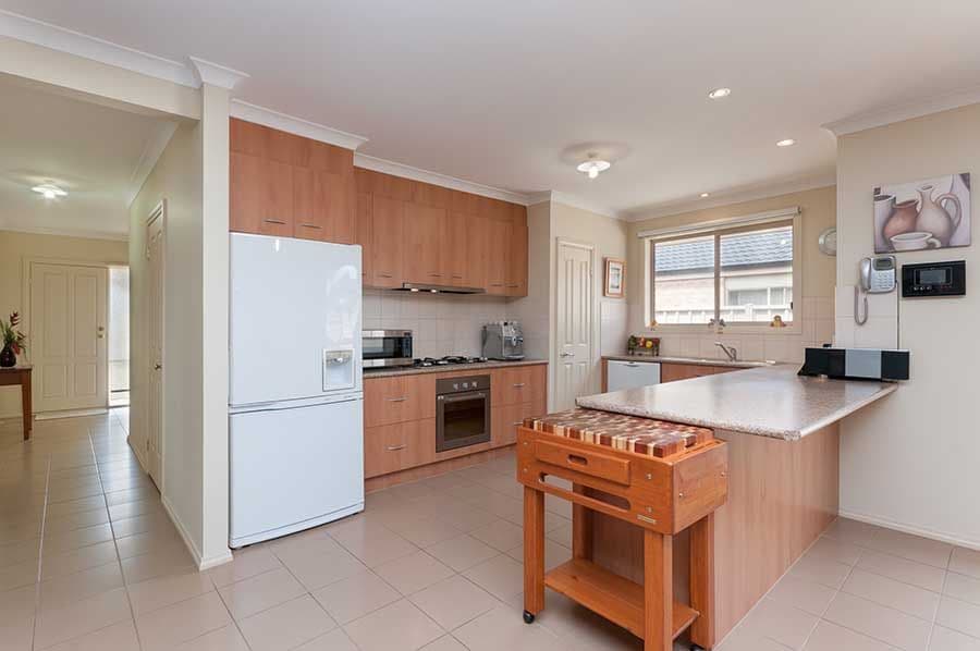12 Alexander Avenue, Wallan VIC 3756, Wallan - Thumbnail 2