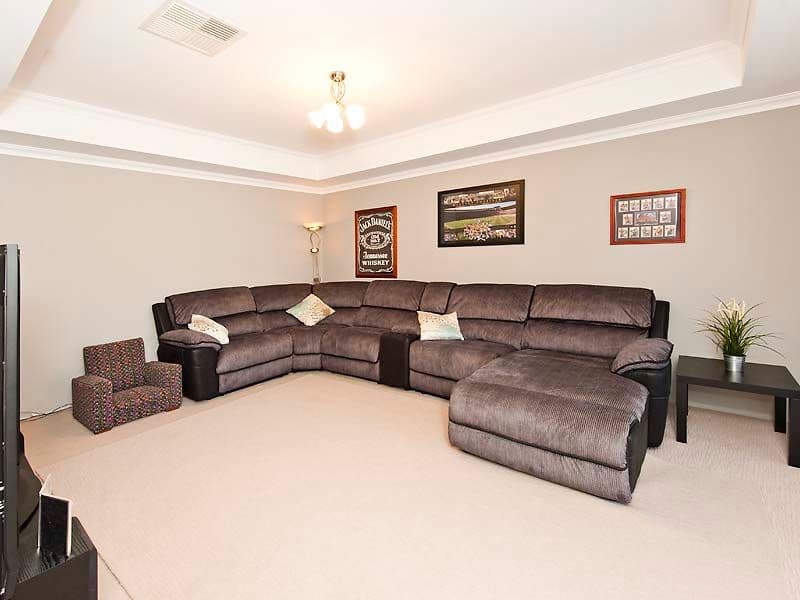 4 Rimfire Road, BALDIVIS WA 6171, Baldivis - Thumbnail 2