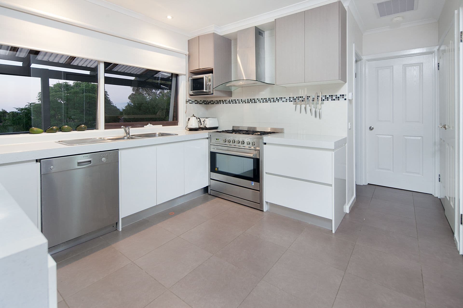 26 Olearia Crescent, Langwarrin VIC 3910, Langwarrin - Thumbnail 4