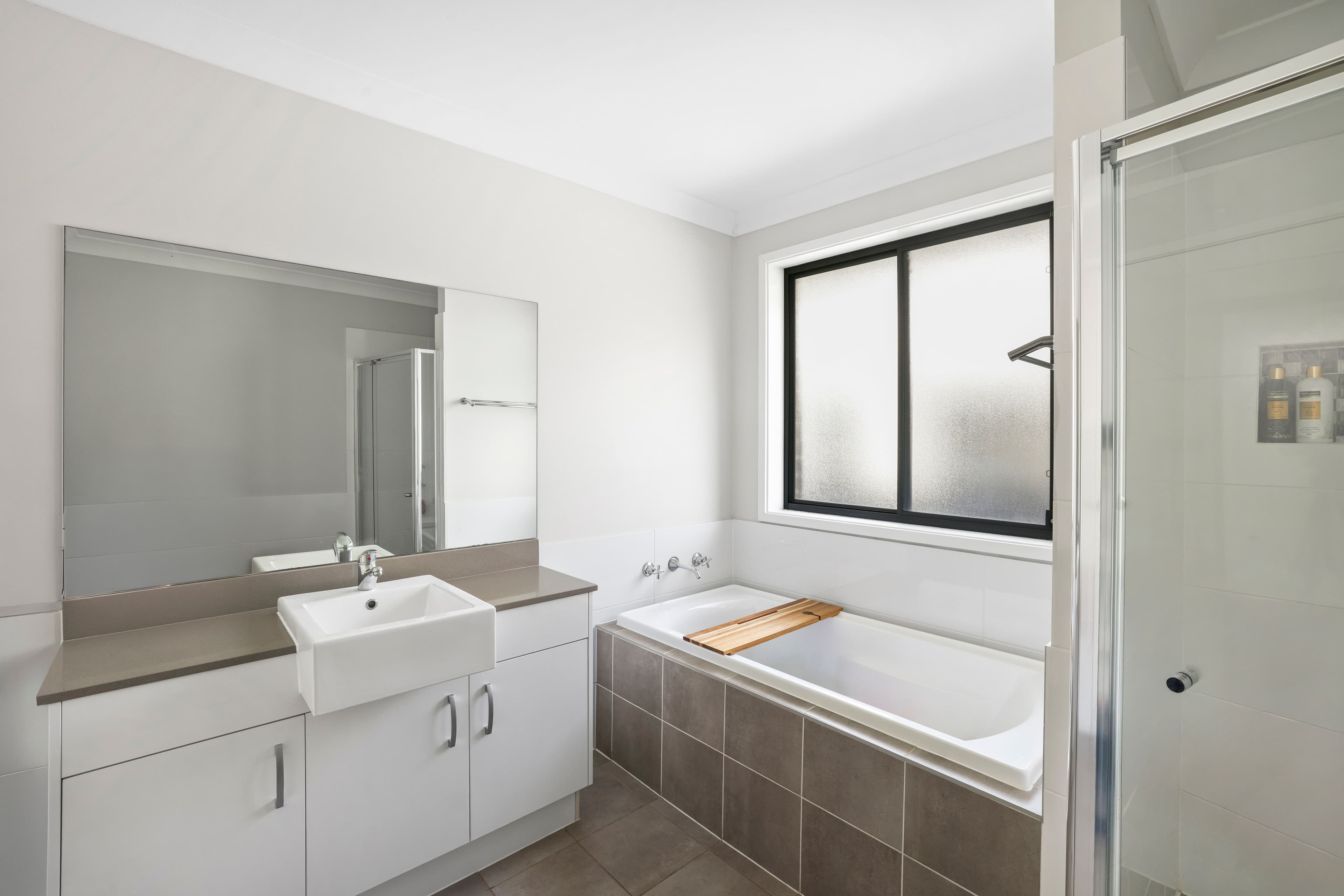 39 Stanley Street, Hill Top NSW 2575, Hill Top - Thumbnail 6