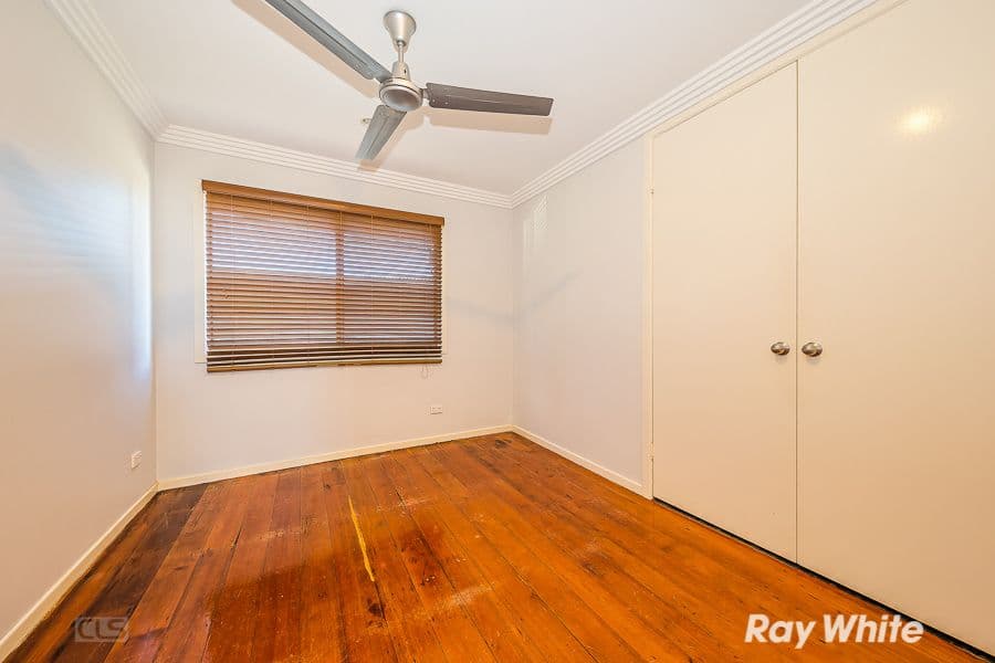 32 Cumming Street, Bongaree QLD 4507, Bongaree - Thumbnail 6