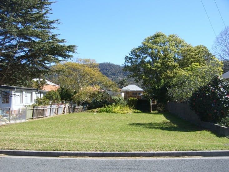 8 Albert Street, WOONONA NSW 2517, Woonona - Image 1