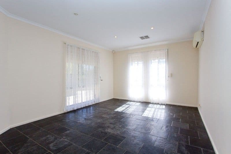 33 Hawkins Avenue, HILLCREST SA 5086, Hillcrest - Thumbnail 5