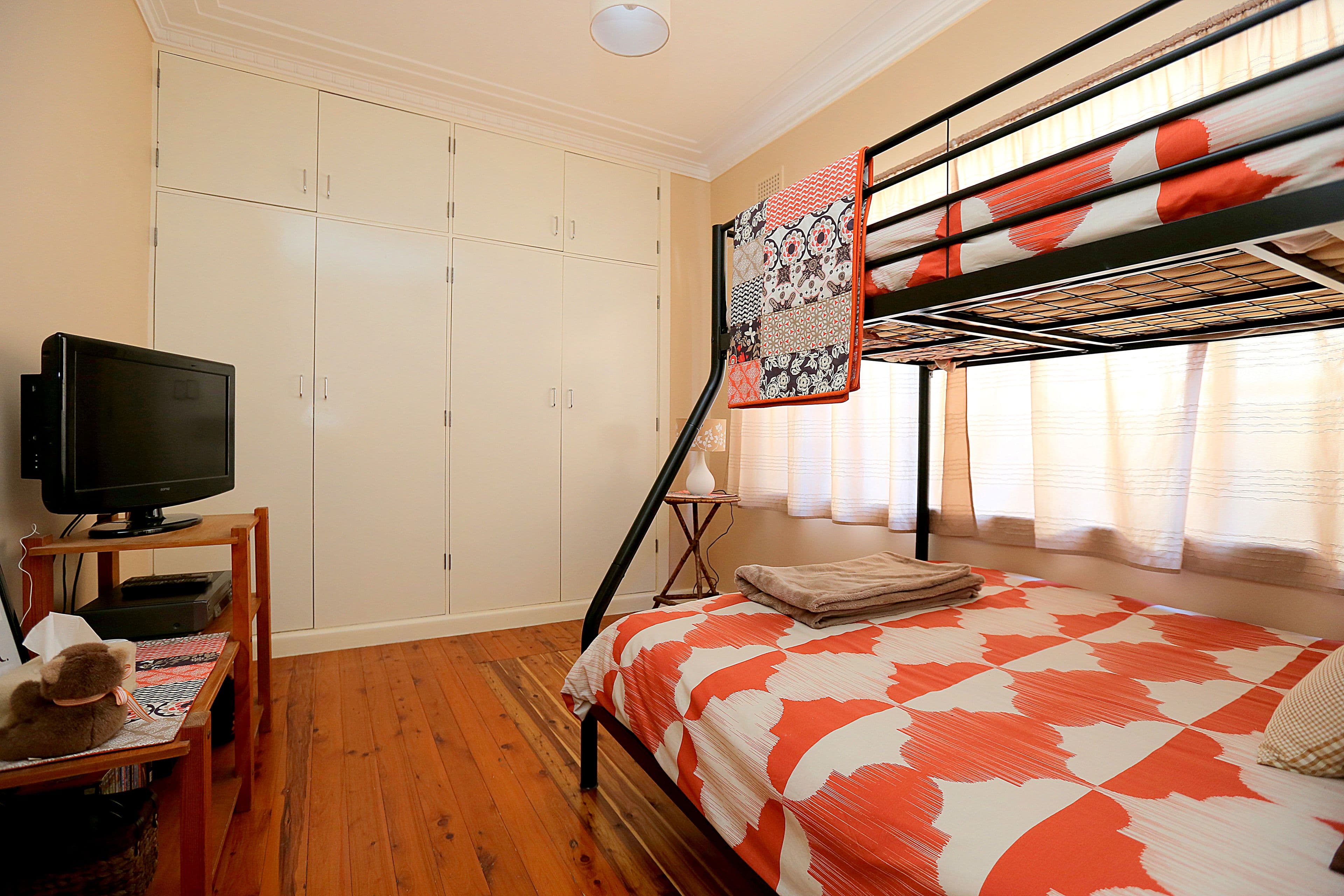 6 Usher Crescent, Sefton - Thumbnail 7