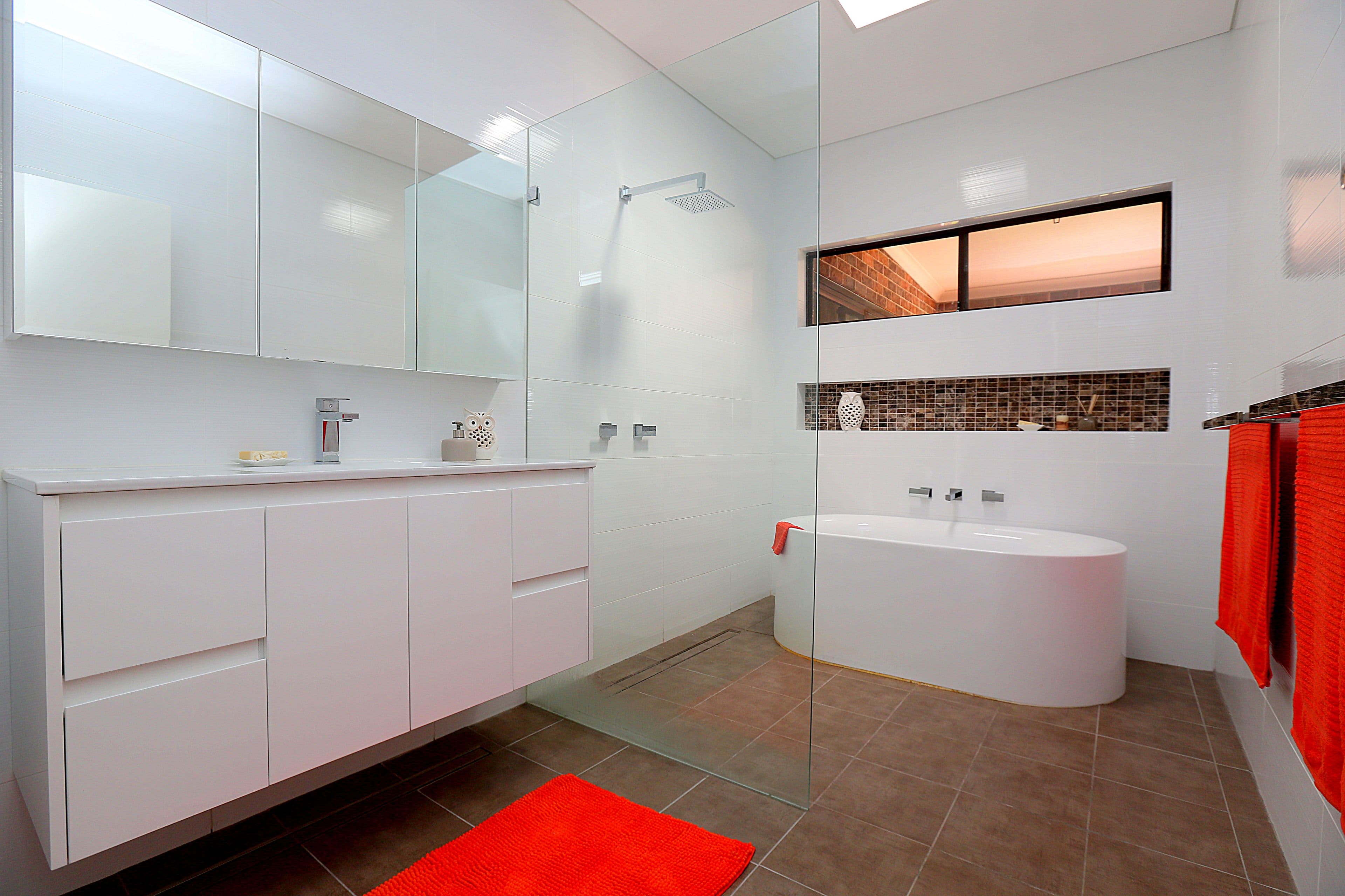 6 Usher Crescent, Sefton - Thumbnail 8