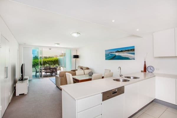 2 Creek Street 'Kirra Surf', Coolangatta QLD 4225, Coolangatta - Thumbnail 2
