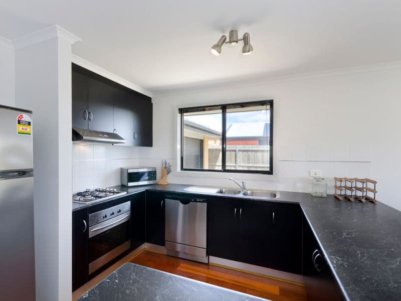 37 Smith Street, GROVEDALE VIC 3216, Grovedale - Thumbnail 5