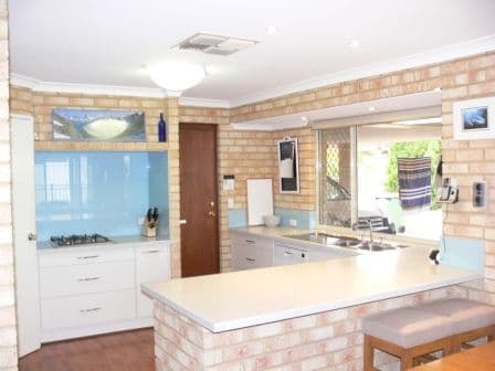 17 Ambergate Close, CANNING VALE WA 6155, Canning Vale - Thumbnail 7