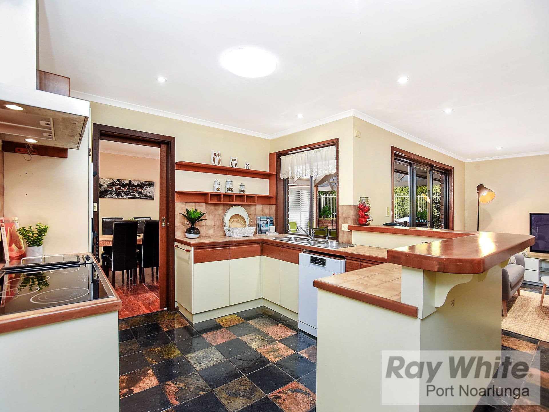 14 Wyman Way, Woodcroft SA 5162, Woodcroft - Thumbnail 8