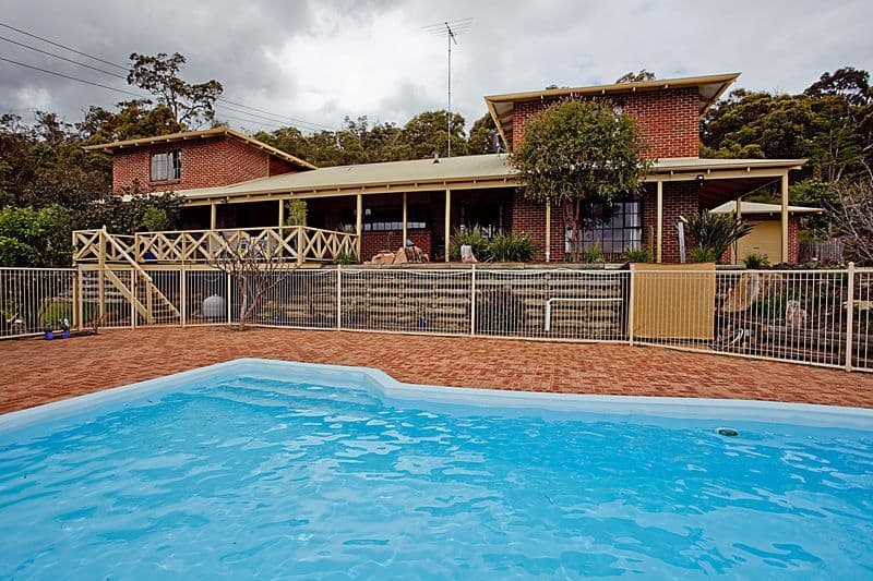 38 Panoramic Terrace, KALAMUNDA WA 6076, Kalamunda - Thumbnail 2