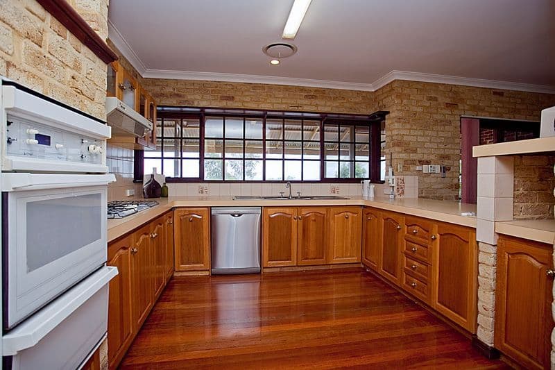 38 Panoramic Terrace, KALAMUNDA WA 6076, Kalamunda - Thumbnail 3