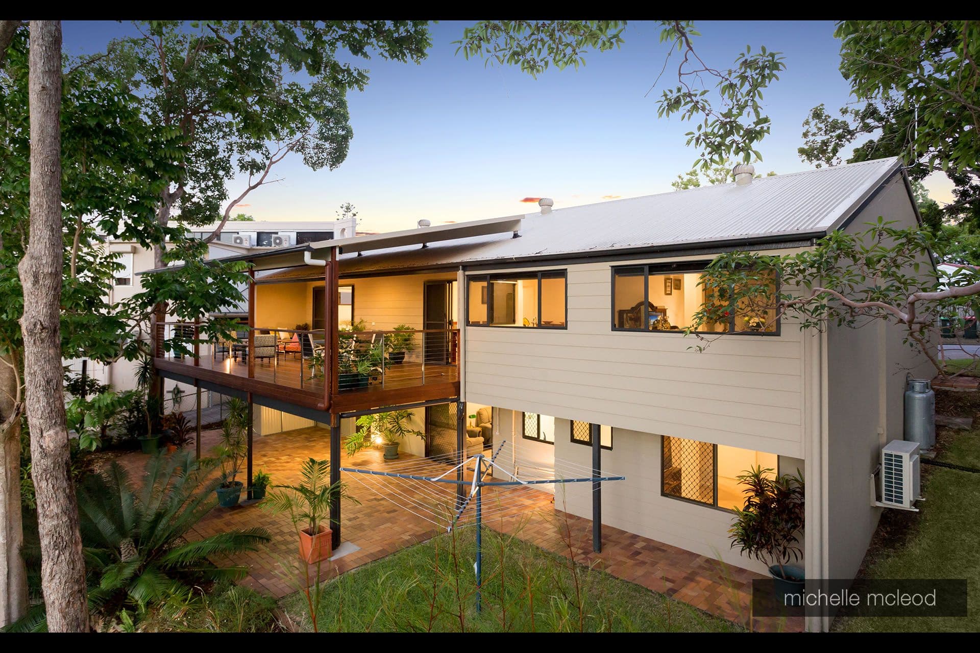 9 Columbia Street, Chapel Hill QLD 4069, Chapel Hill - Image 1