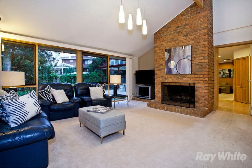 1 Caldwell Close, Endeavour Hills VIC 3802, Endeavour Hills - Image 1